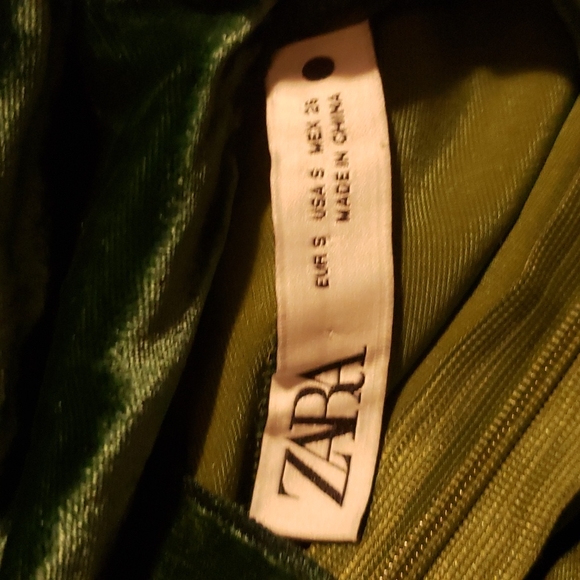 Zara Velvet High neck Pullover - Picture 6 of 6